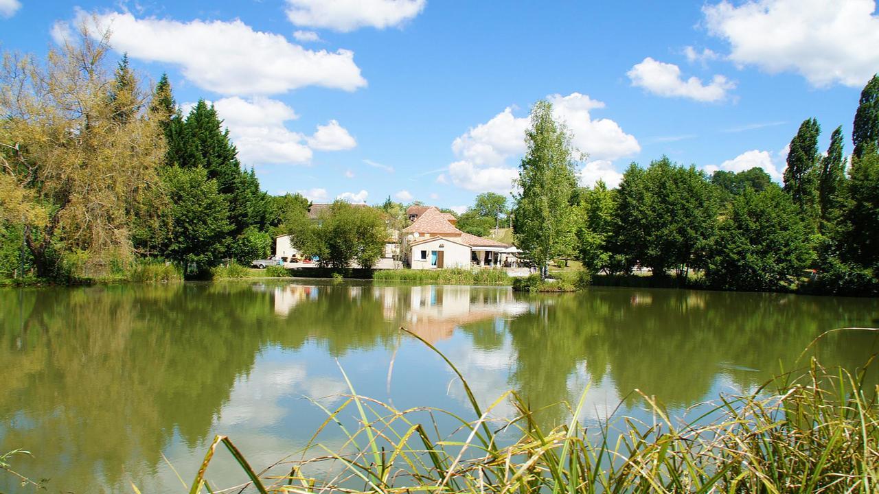 Le Domaine De L'Etang De Sandanet Issac Eksteriør billede